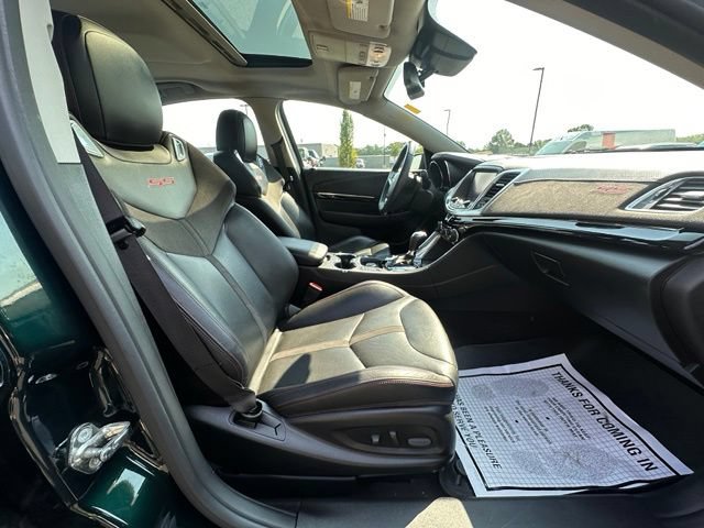 Used 2016 Chevrolet SS RWD image 29
