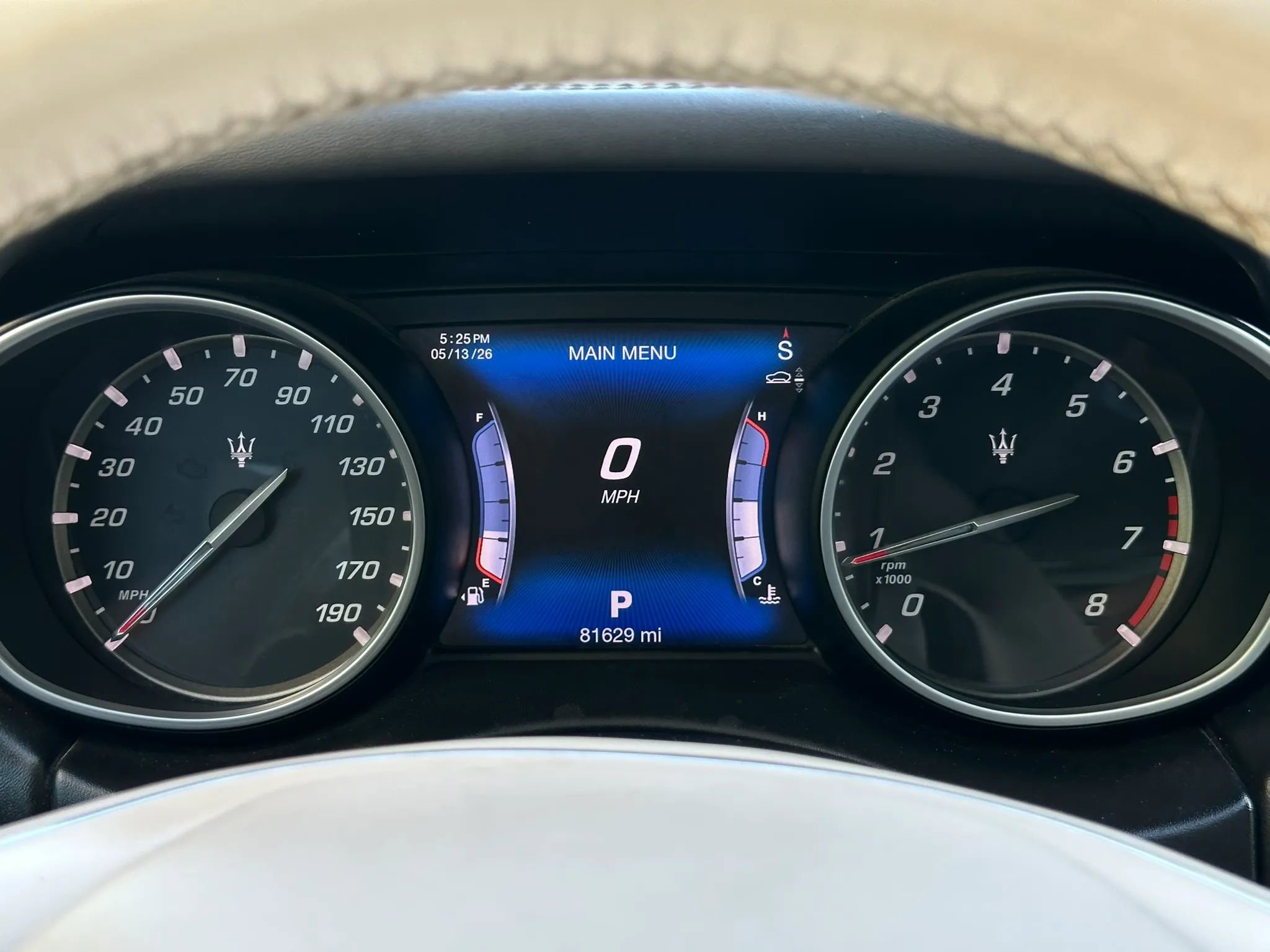 Used 2017 Maserati Levante AWD/4WD image 37