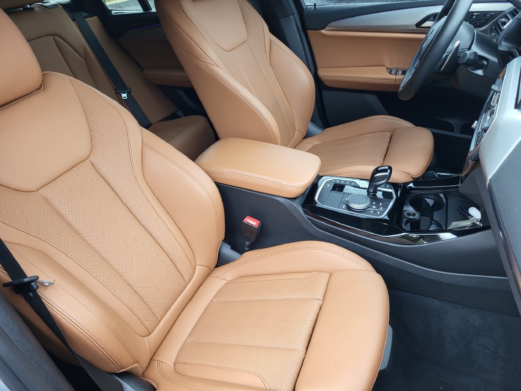 Used 2023 BMW X3 xDrive30i w/ M Sport Package AWD/4WD image 26