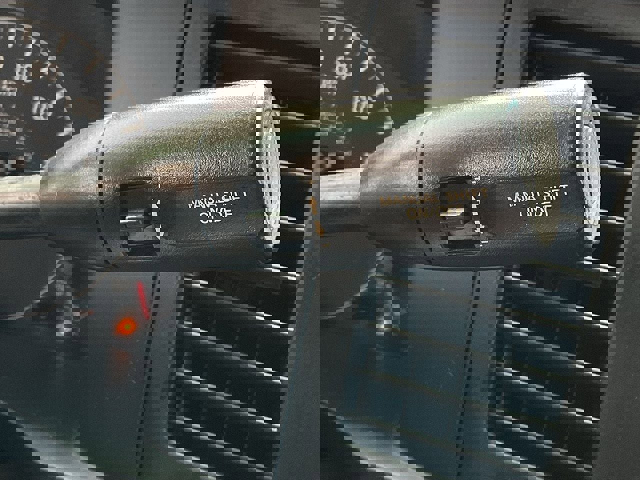 Used 2014 Nissan NV 3500 SL w/ Technology Package image 24