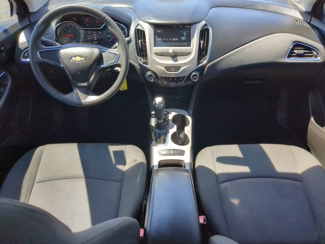Used 2018 Chevrolet Cruze LS FWD image 14