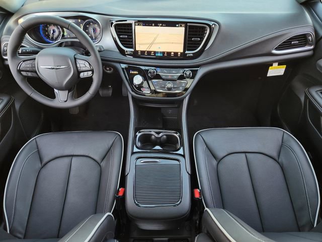 New 2026 Chrysler Pacifica Limited w/ S Appearance Package FWD image 20