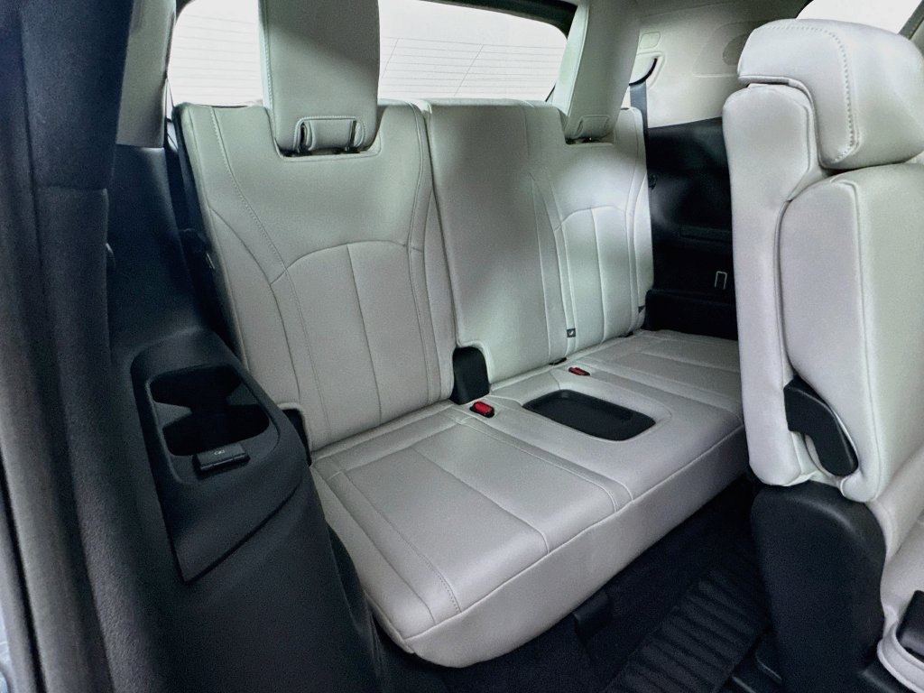 Certified 2027 INFINITI QX60 Luxe w/ Cargo Package AWD/4WD image 38