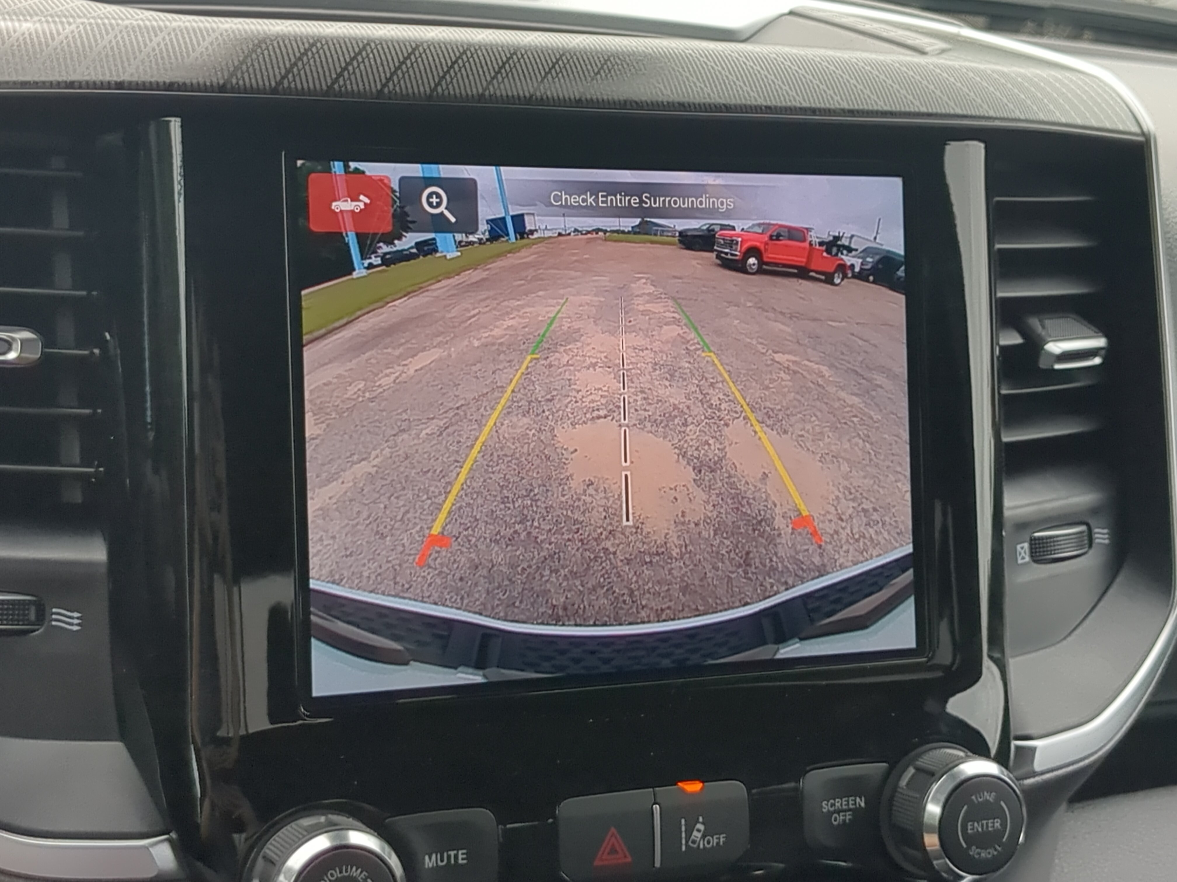New 2026 RAM 1500 Express AWD/4WD image 18