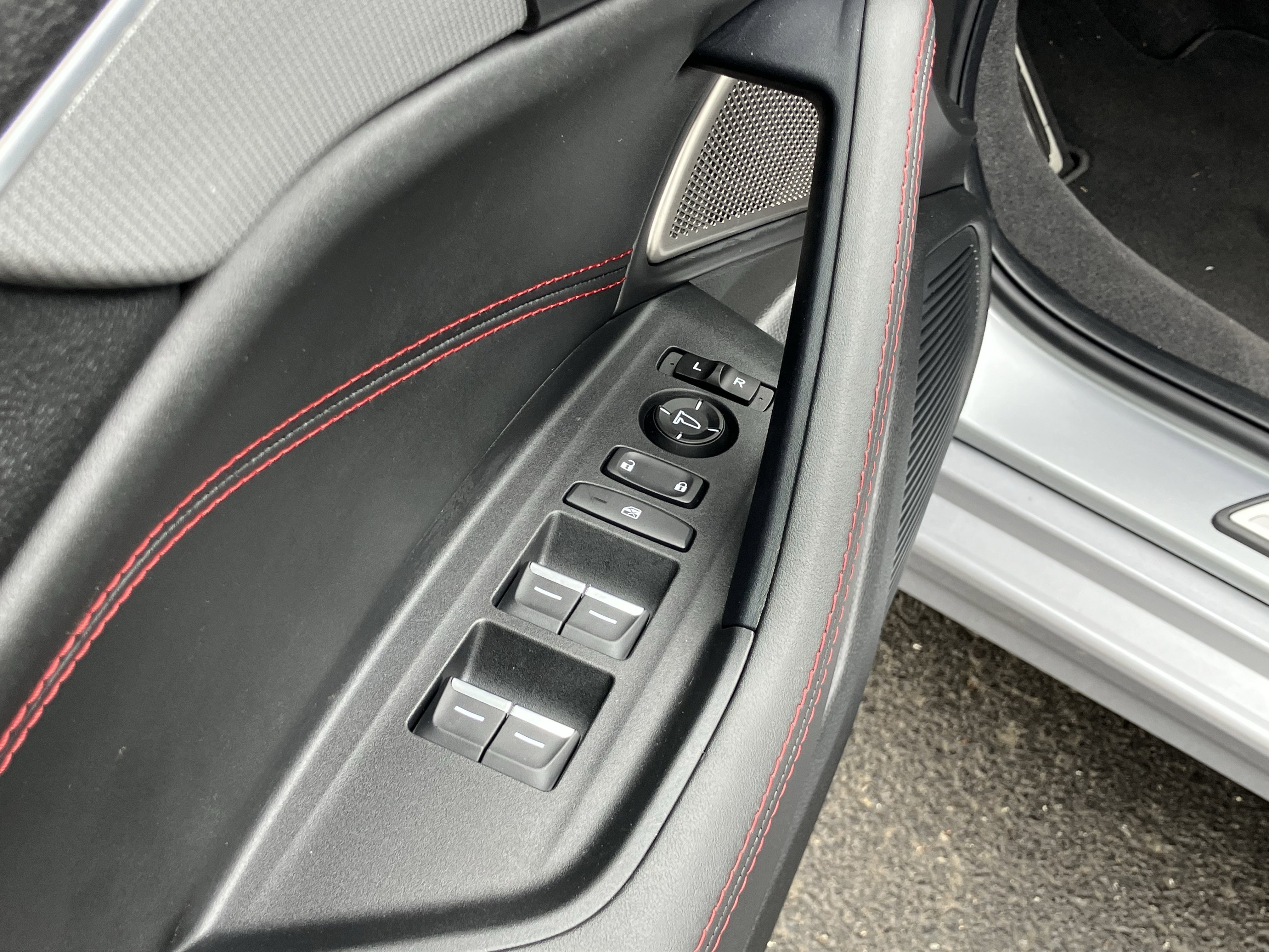 Used 2025 Acura TLX SH-AWD w/ A-SPEC Pkg image 16