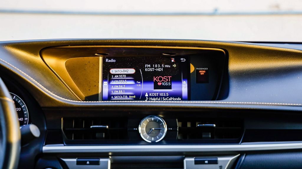 Used 2018 Lexus ES 350 image 17