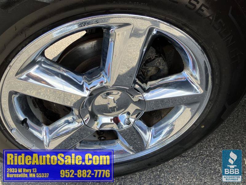 Used 2013 Chevrolet Avalanche LTZ AWD/4WD image 26
