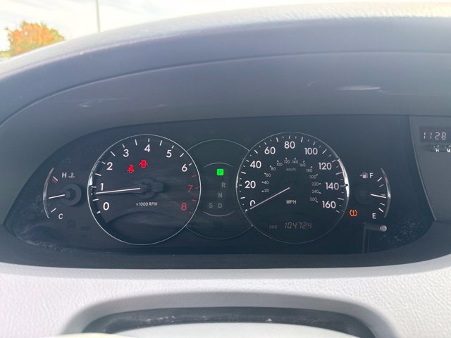 Used 2010 Toyota Avalon XLS FWD image 28