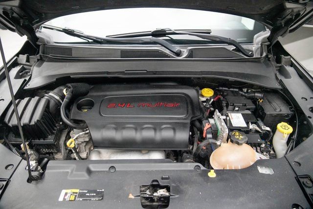 Used 2018 Jeep Compass Limited w/ Navigation Group image 11