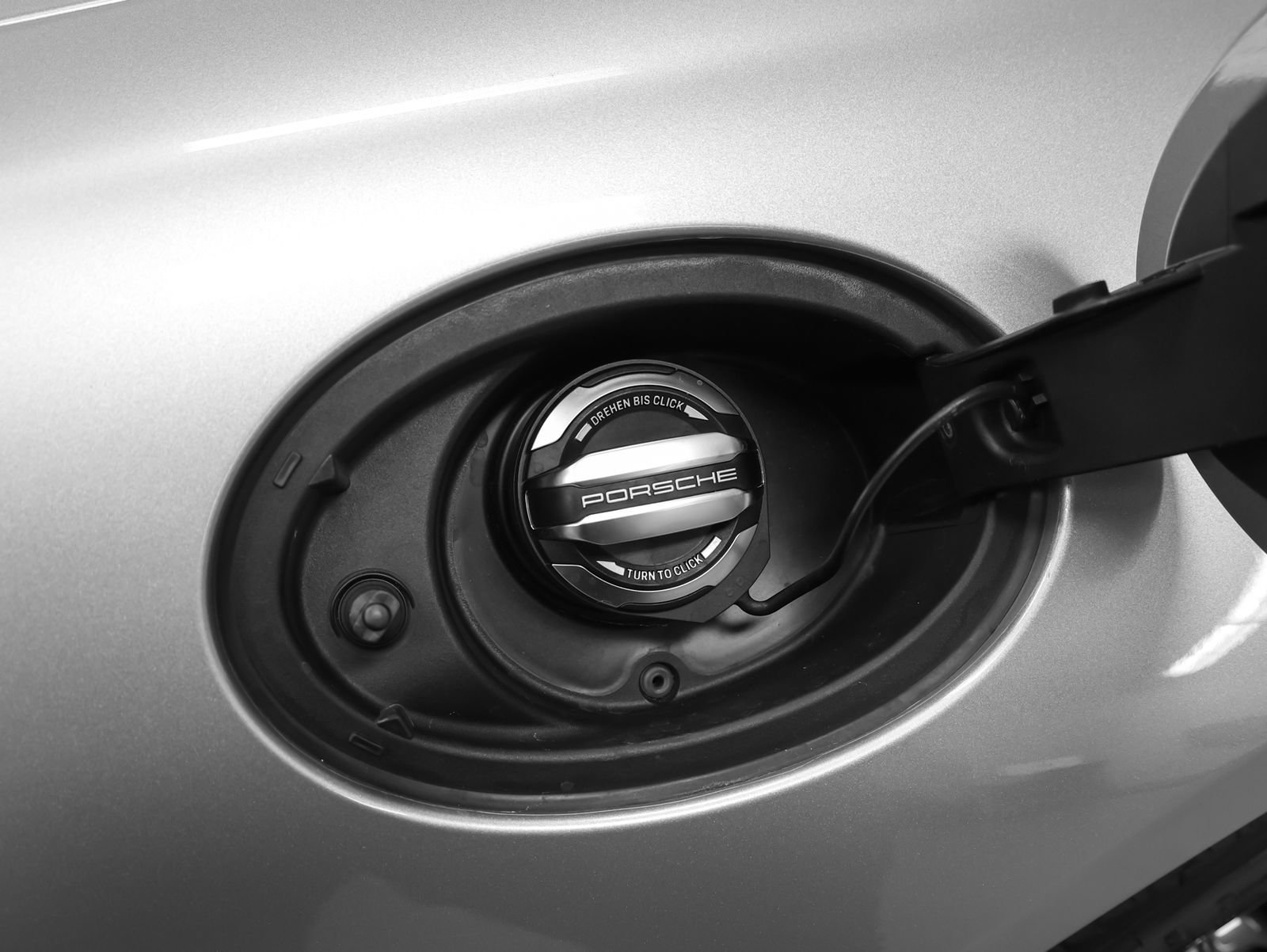 Certified 2020 Porsche 911 Carrera RWD image 13