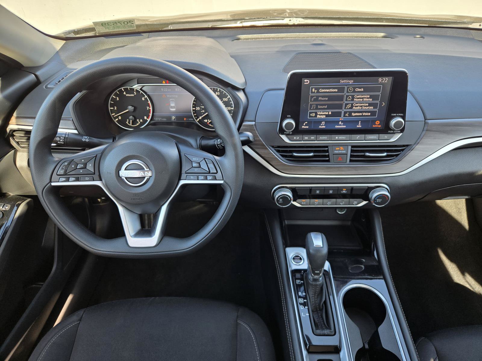 Used 2023 Nissan Altima 2.5 SV AWD/4WD image 6