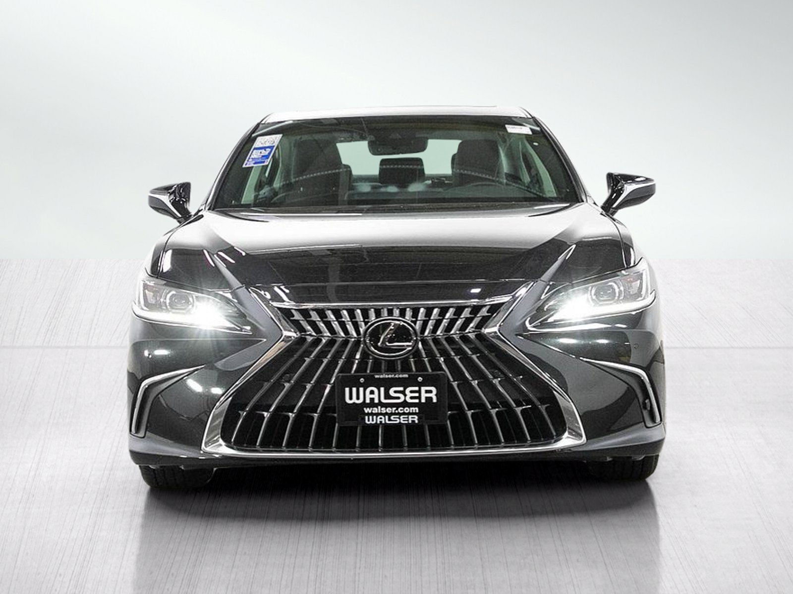 Used 2025 Lexus ES 300h FWD image 8