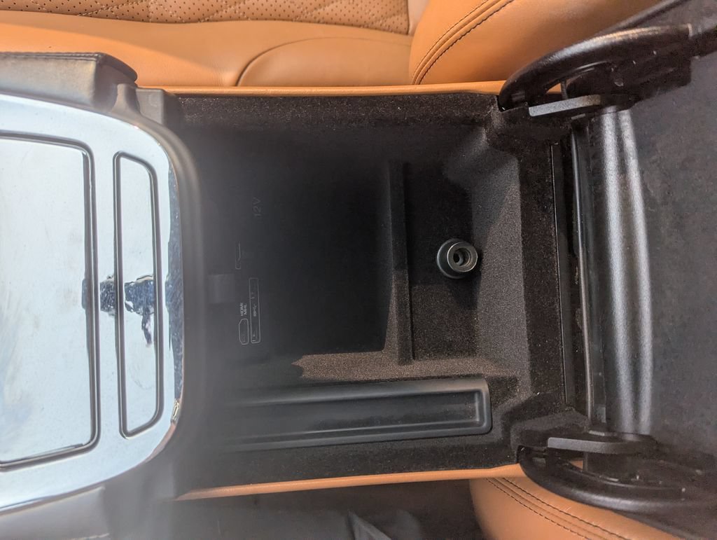 Used 2017 Jaguar XJ L Supercharged RWD image 35