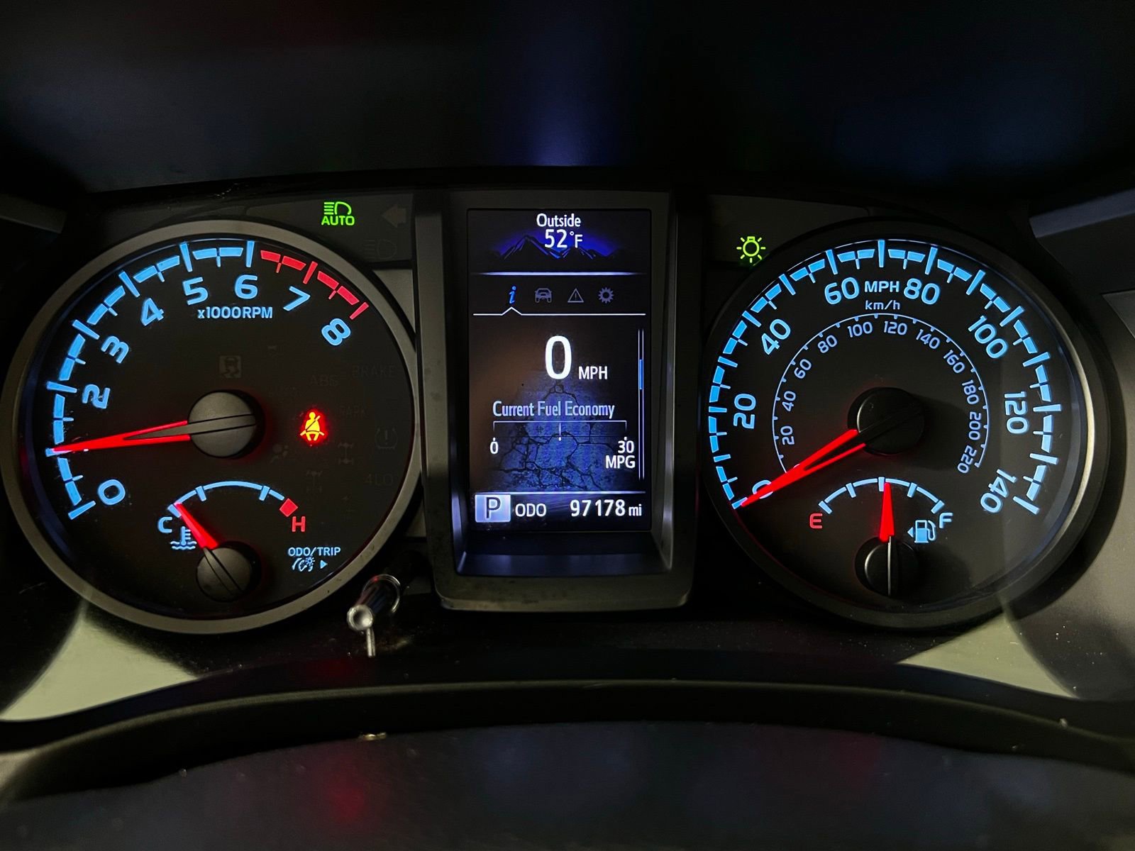 Used 2020 Toyota Tacoma SR image 14