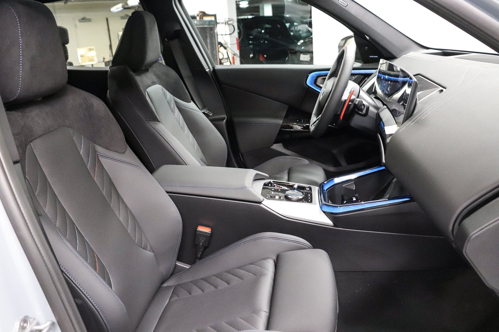 New 2026 BMW X3 M50 w/ Premium Package AWD/4WD image 16