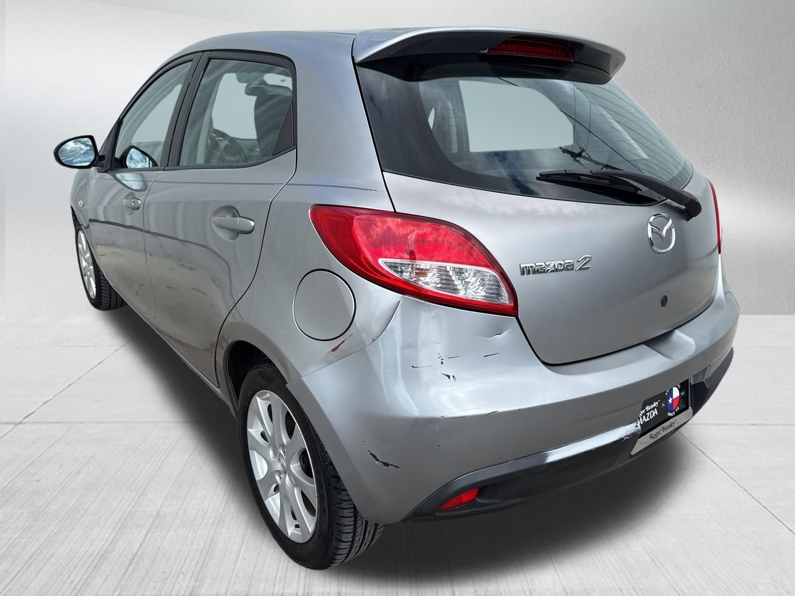 Used 2011 MAZDA MAZDA2 Touring image 6