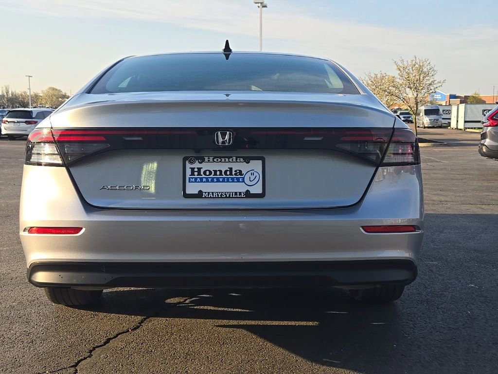 Used 2025 Honda Accord SE image 6
