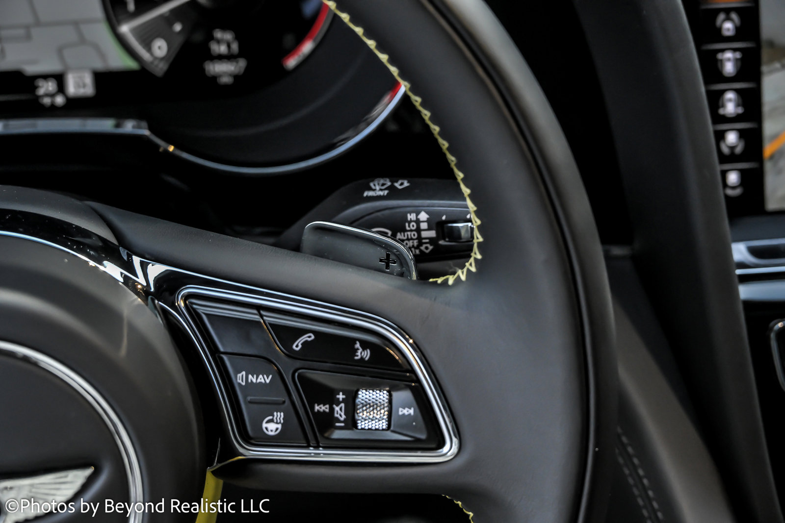 Certified 2023 Bentley Bentayga Extended Wheelbase image 39