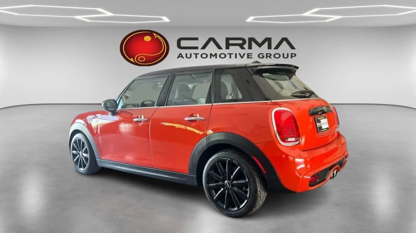 Used 2021 MINI Cooper S FWD image 3