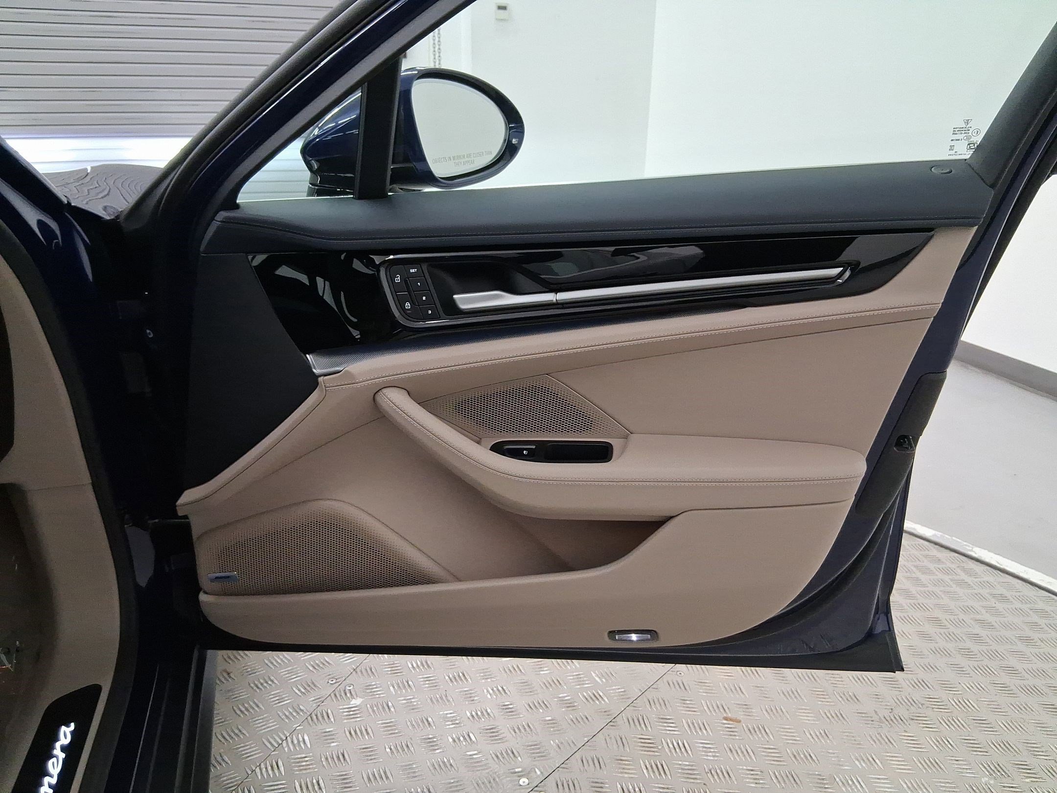 New 2026 Porsche Panamera image 35