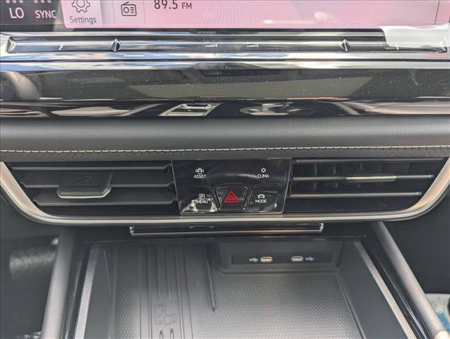 New 2026 Volkswagen Atlas SE FWD image 19