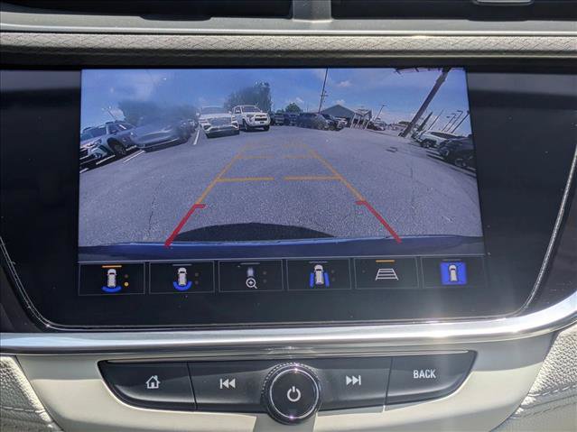 Used 2022 Buick Encore GX Essence w/ Advanced Technology Package FWD image 11