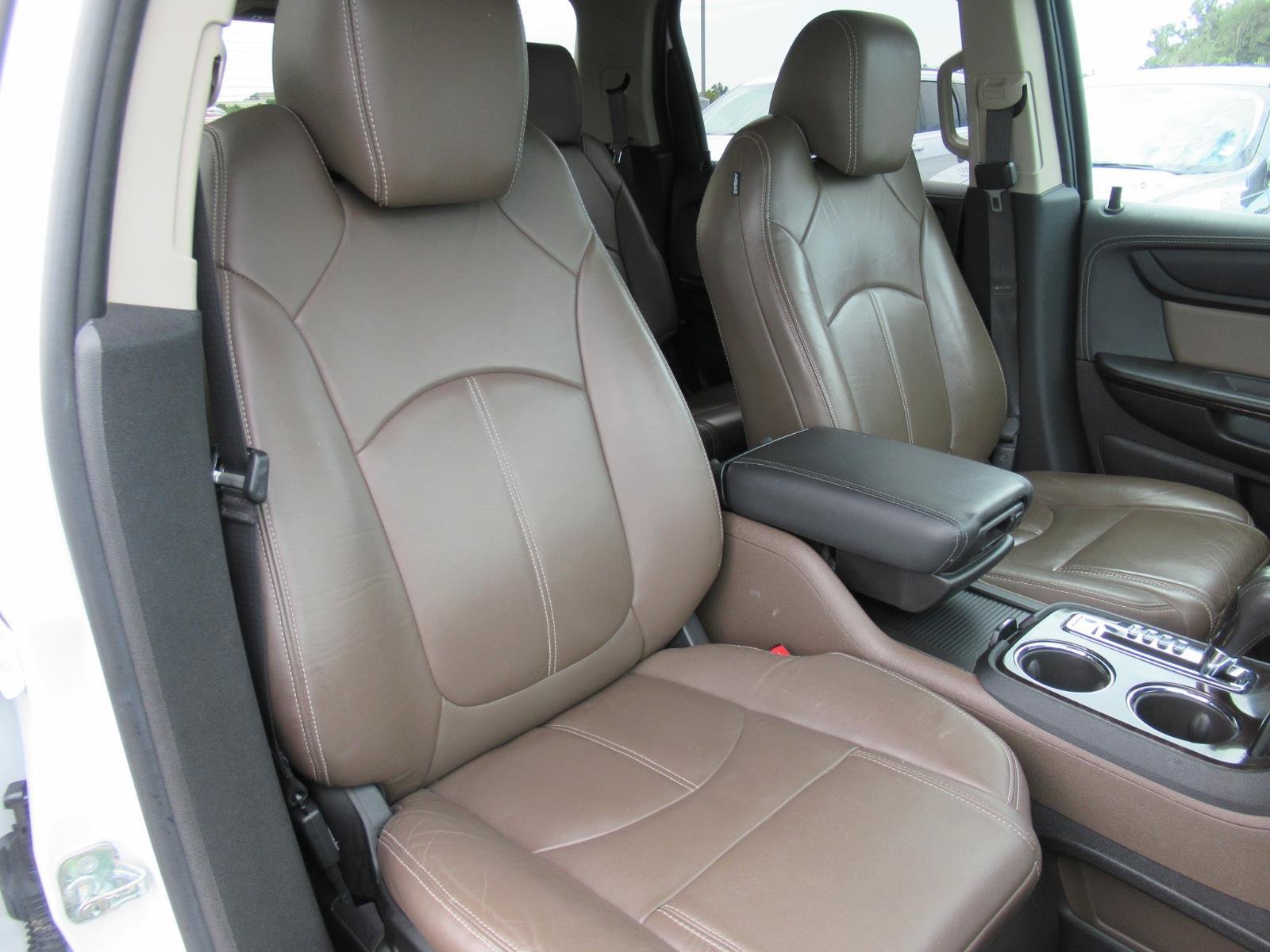 Used 2017 GMC Acadia Limited SLT FWD image 9