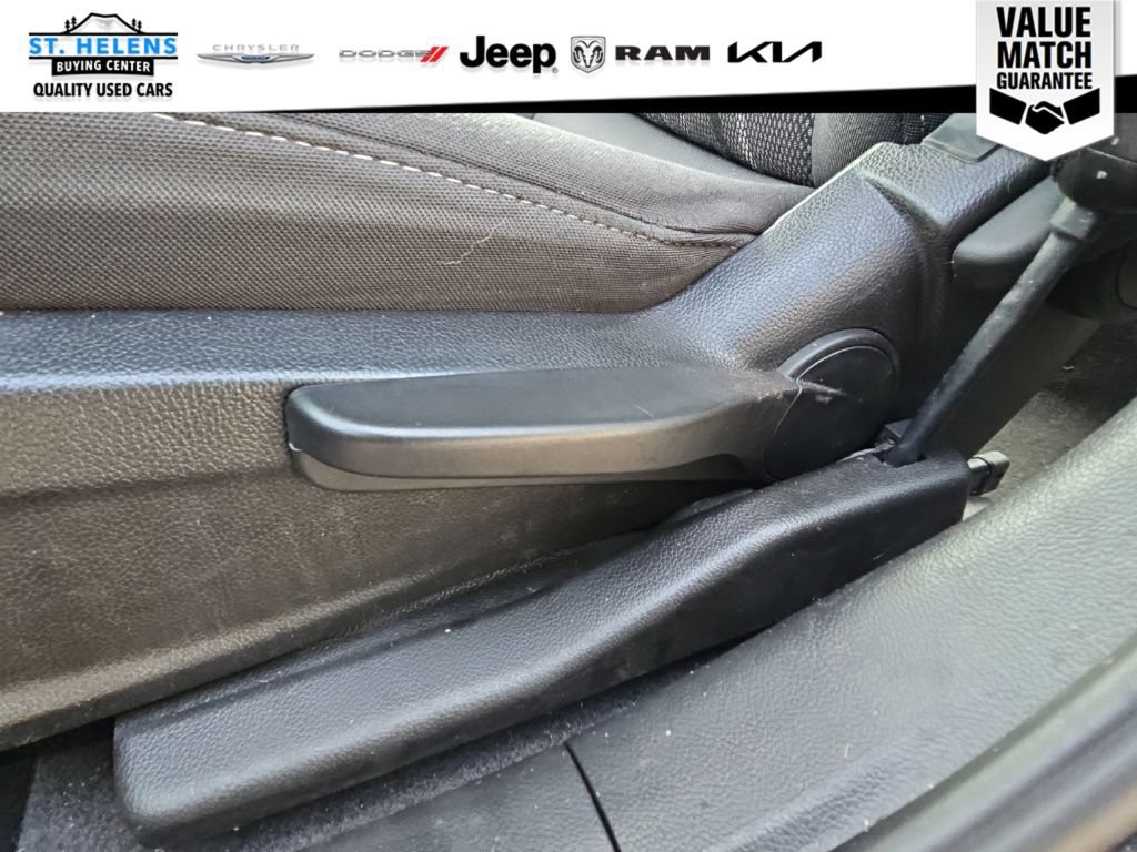 Used 2015 Chevrolet Sonic LT FWD image 18