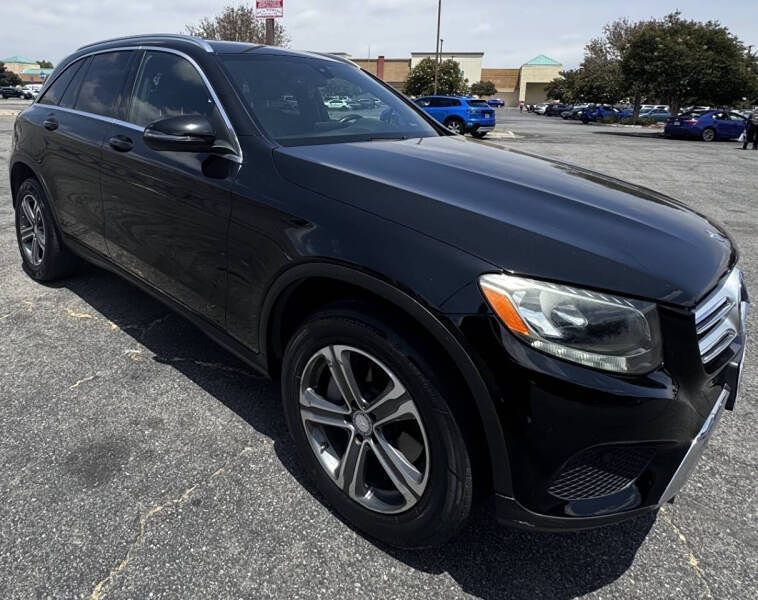 Used 2017 Mercedes-Benz GLC 300