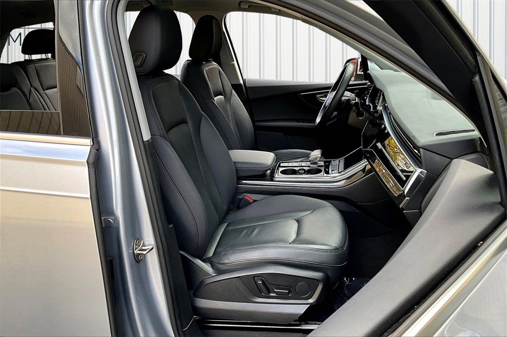 Used 2022 Audi Q7 3.0T Premium Plus w/ Premium Plus Package image 30