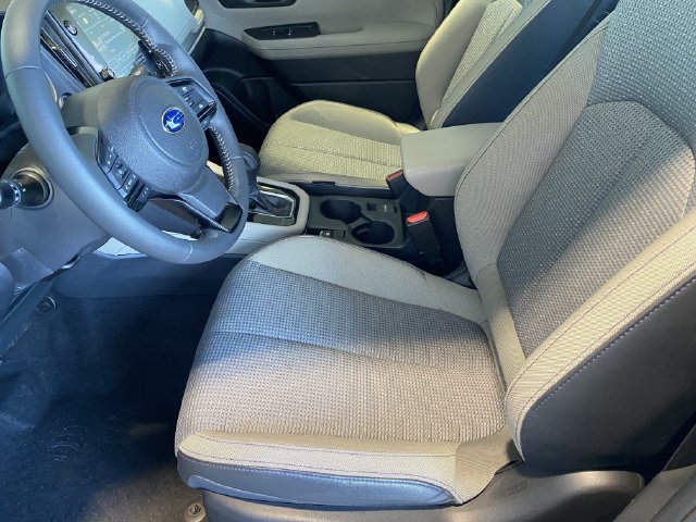 Used 2025 Subaru Forester Premium w/ Convenience Package #2 AWD/4WD image 18