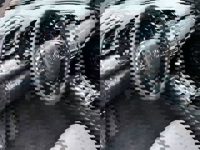 Used 2020 Honda Civic LX image 2