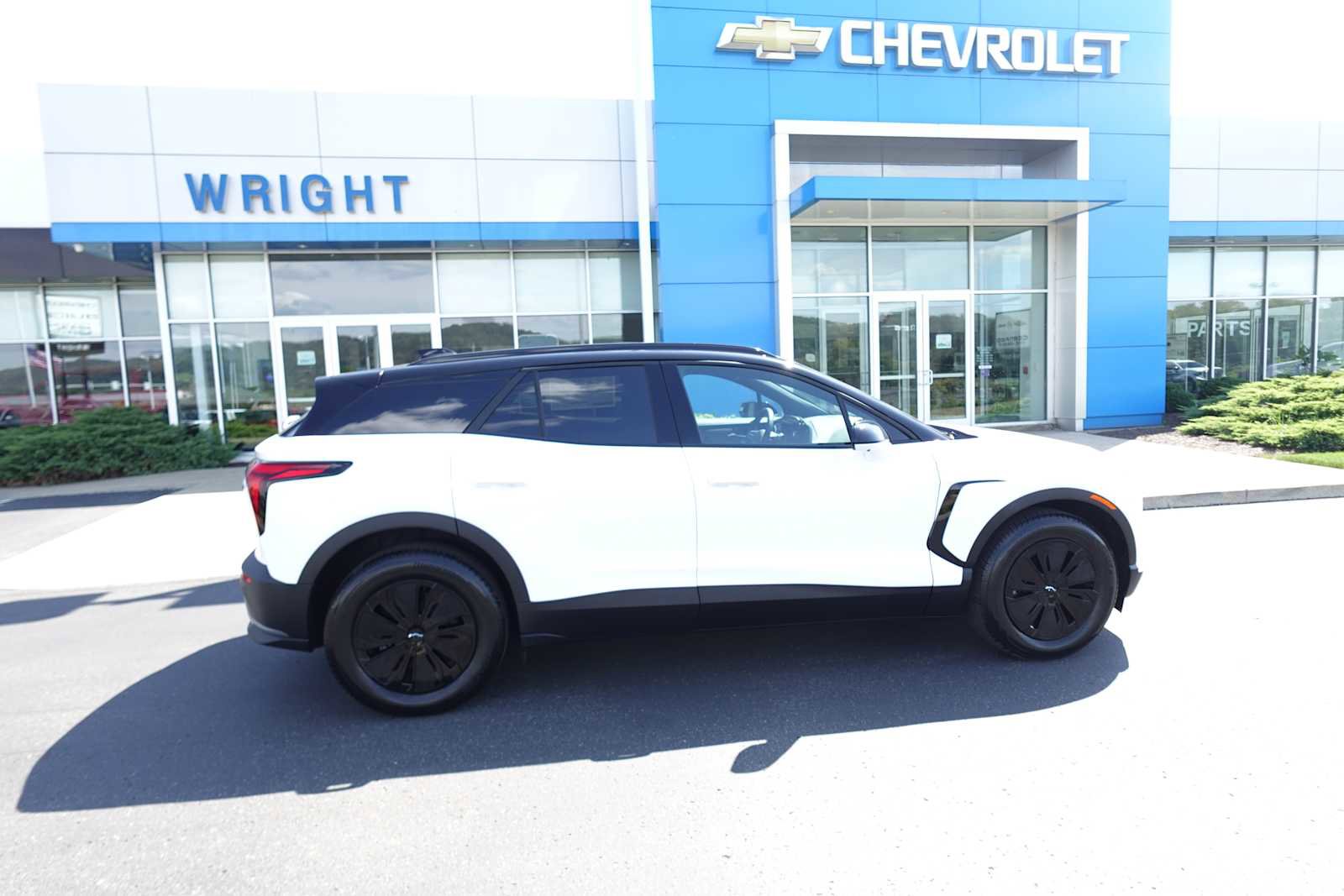 New 2026 Chevrolet Blazer EV LT image 2