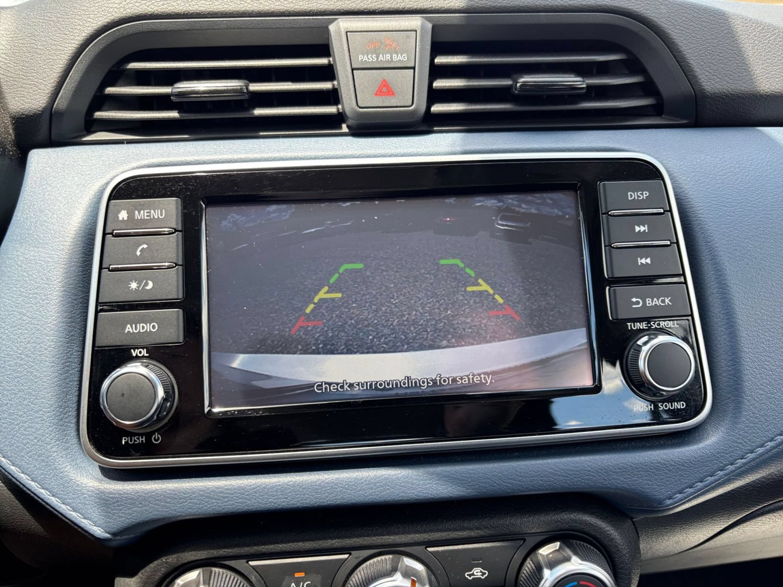 Used 2025 Nissan Versa SV FWD image 22