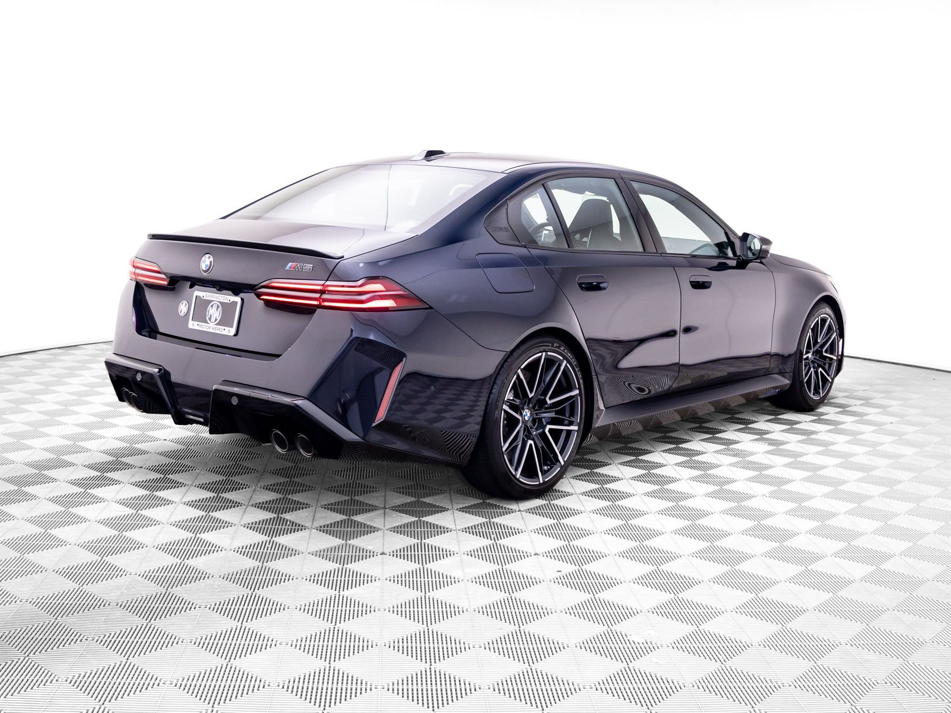 New 2027 BMW M5 w/ Carbon Package AWD/4WD image 6