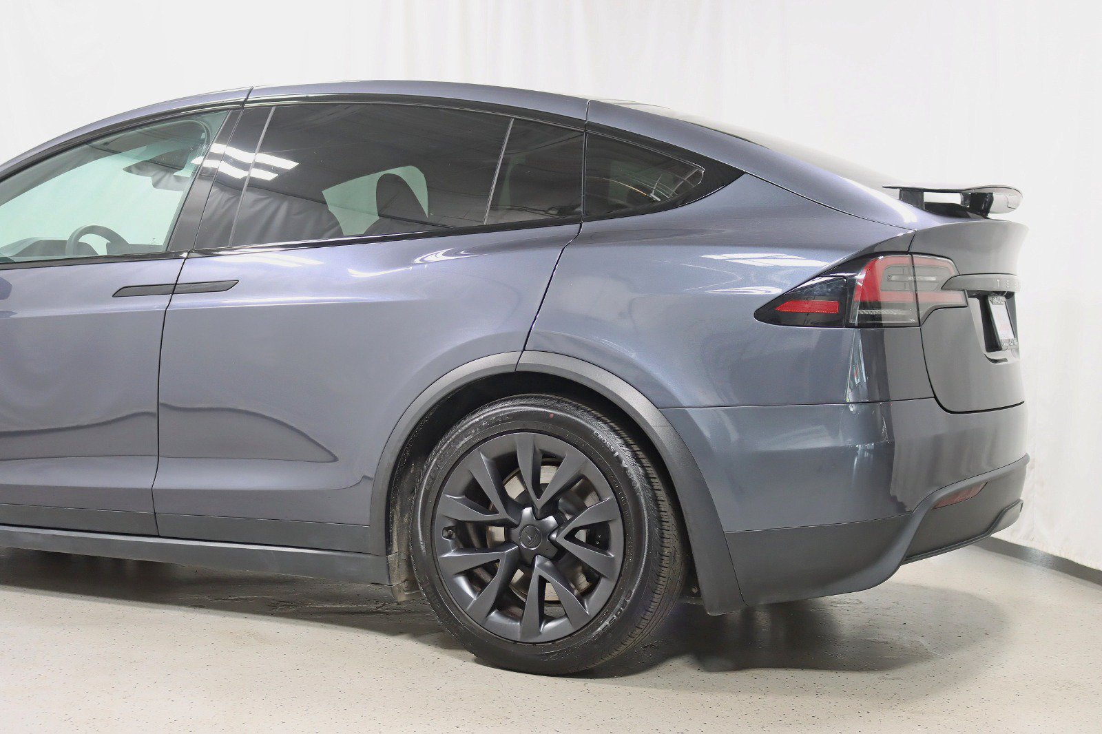 Used 2023 Tesla Model X AWD/4WD image 11