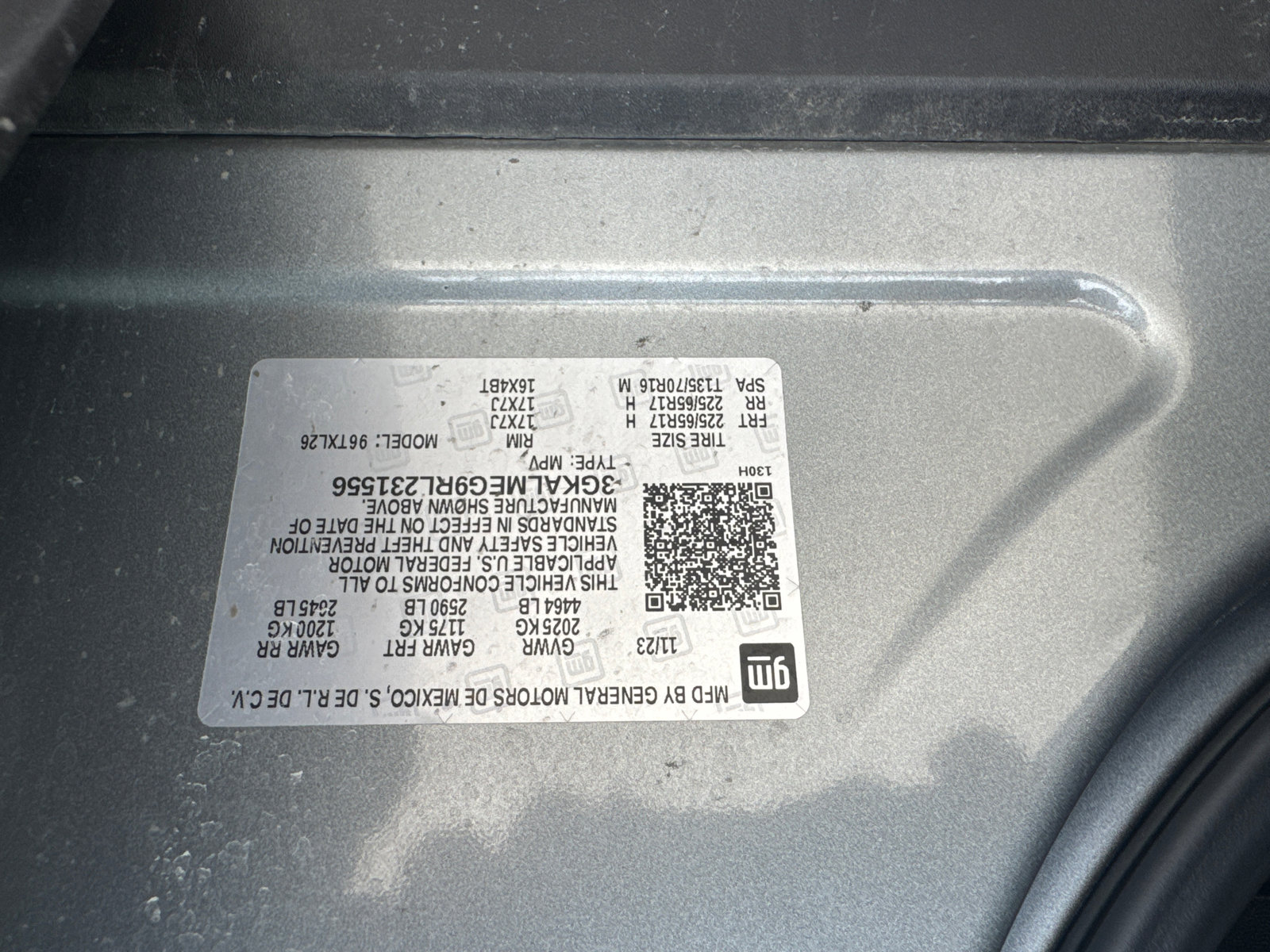 Used 2024 GMC Terrain SLE image 30