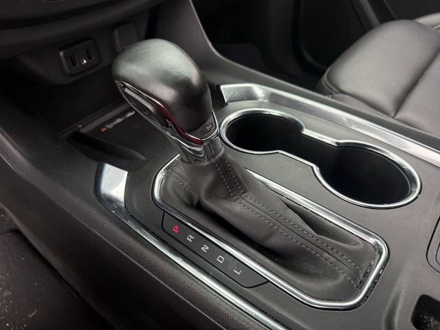 Used 2023 Chevrolet Traverse LT FWD image 19