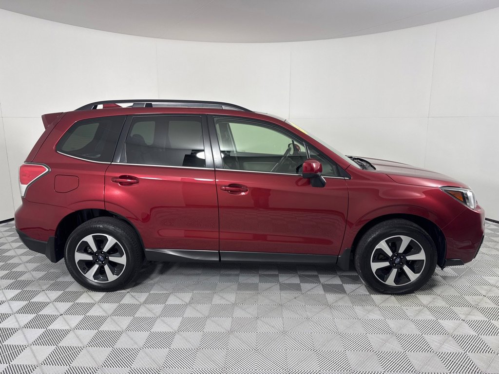 Used 2017 Subaru Forester 2.5i Limited w/ Popular Package #2 image 4