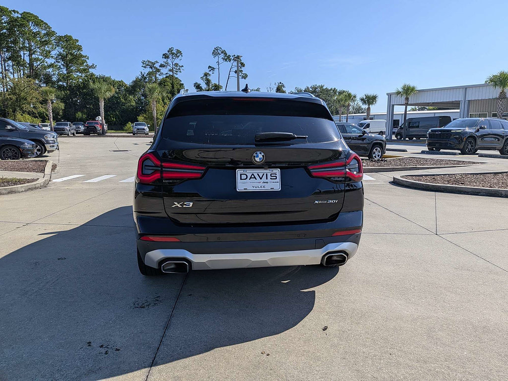 Used 2023 BMW X3 xDrive30i AWD/4WD image 4