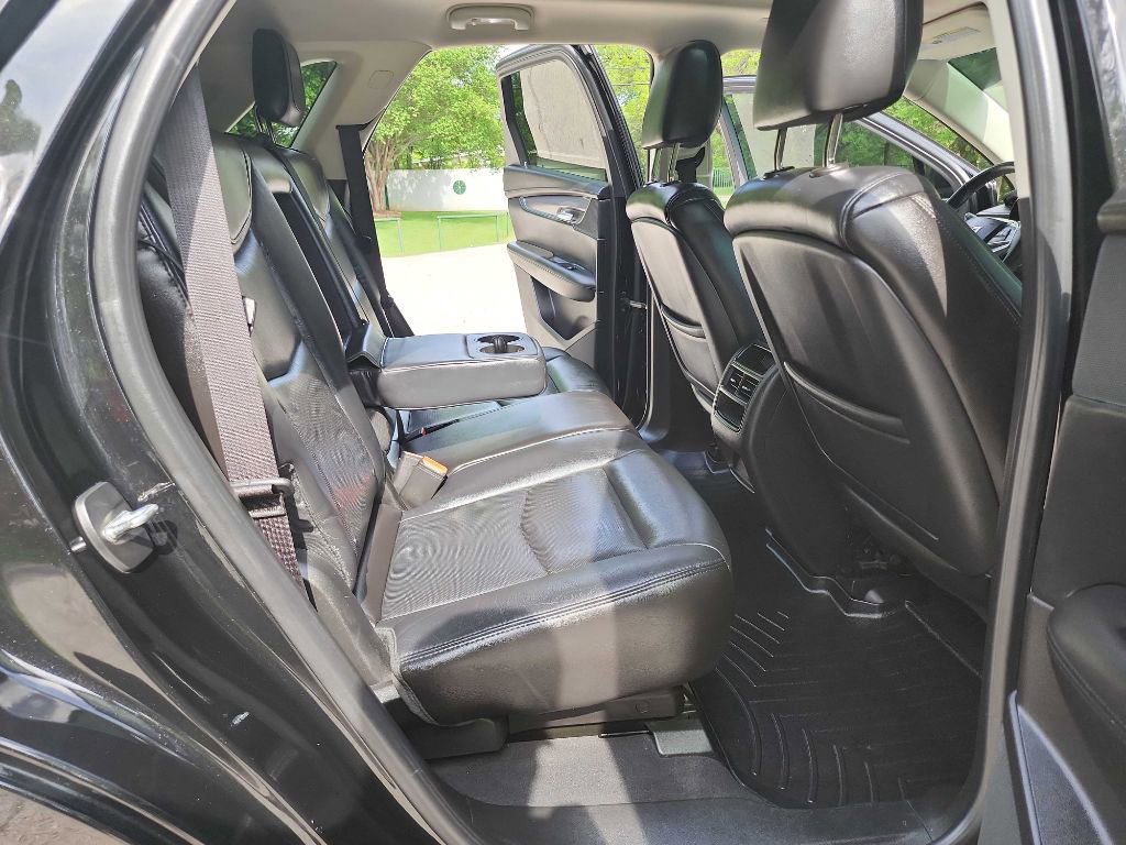Used 2018 Cadillac XT5 Luxury AWD/4WD image 35