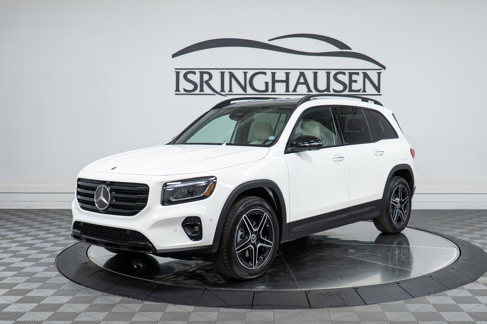 New 2026 Mercedes-Benz GLB 250 4MATIC image 1