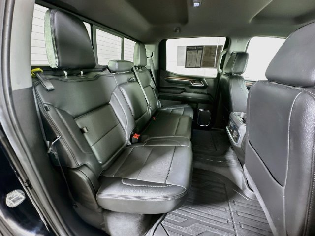 Used 2024 GMC Sierra 1500 Denali AWD/4WD image 32