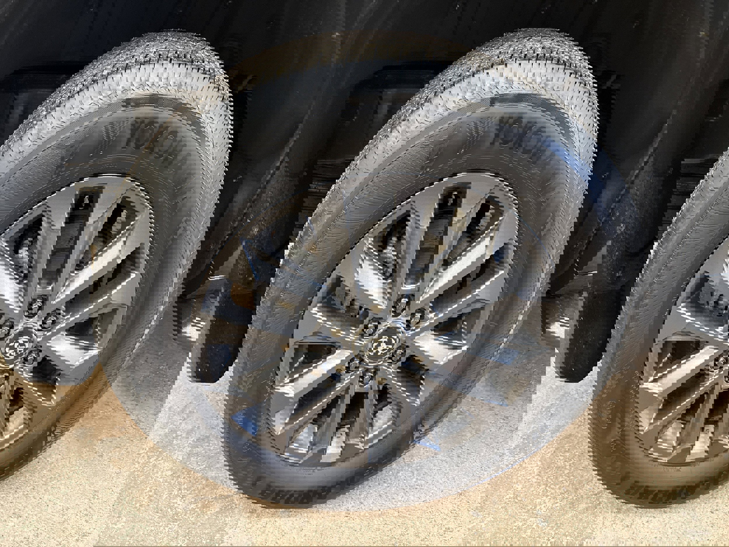 Used 2025 Toyota Land Cruiser w/ Premium Package image 12