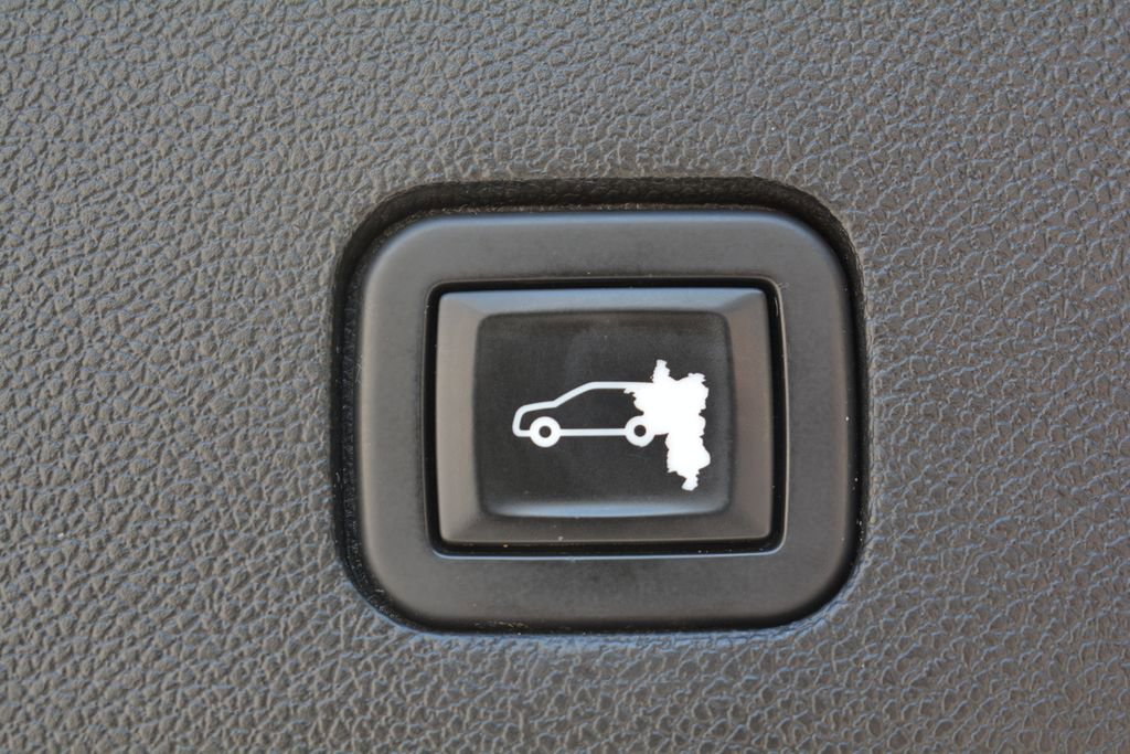 Used 2020 Cadillac XT6 Premium Luxury image 27