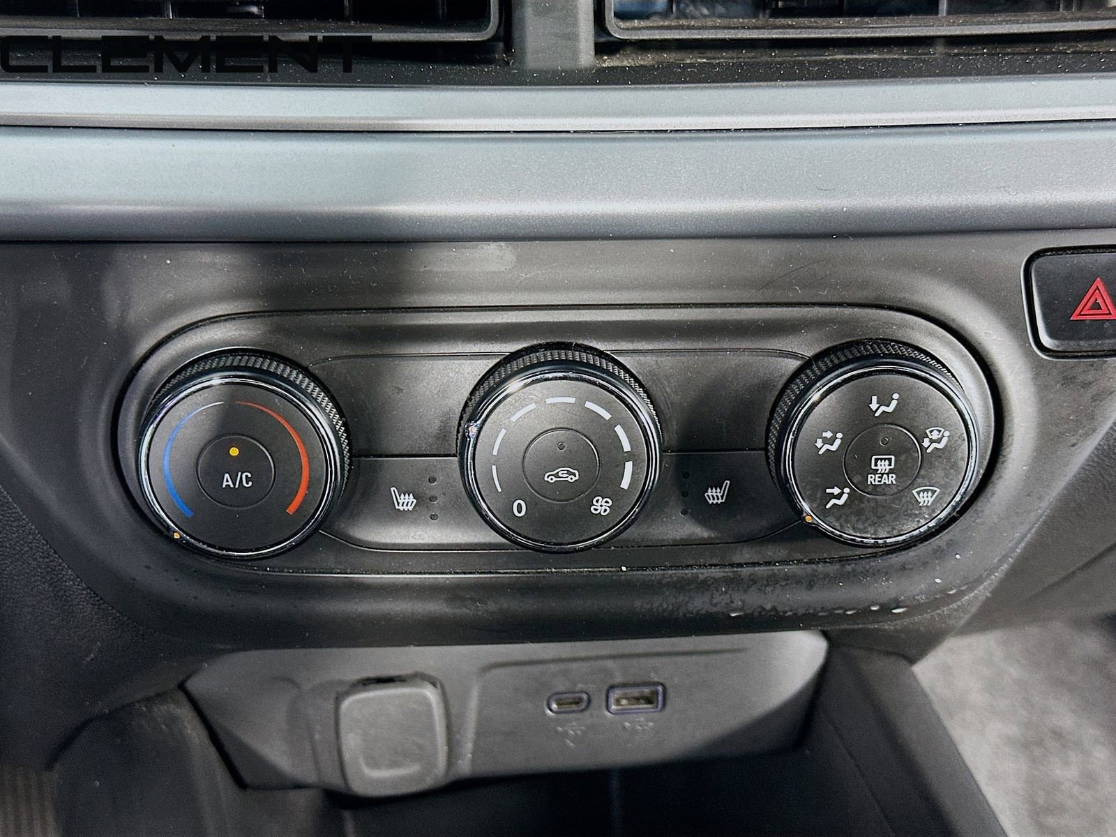 Used 2024 Chevrolet Trax RS image 21