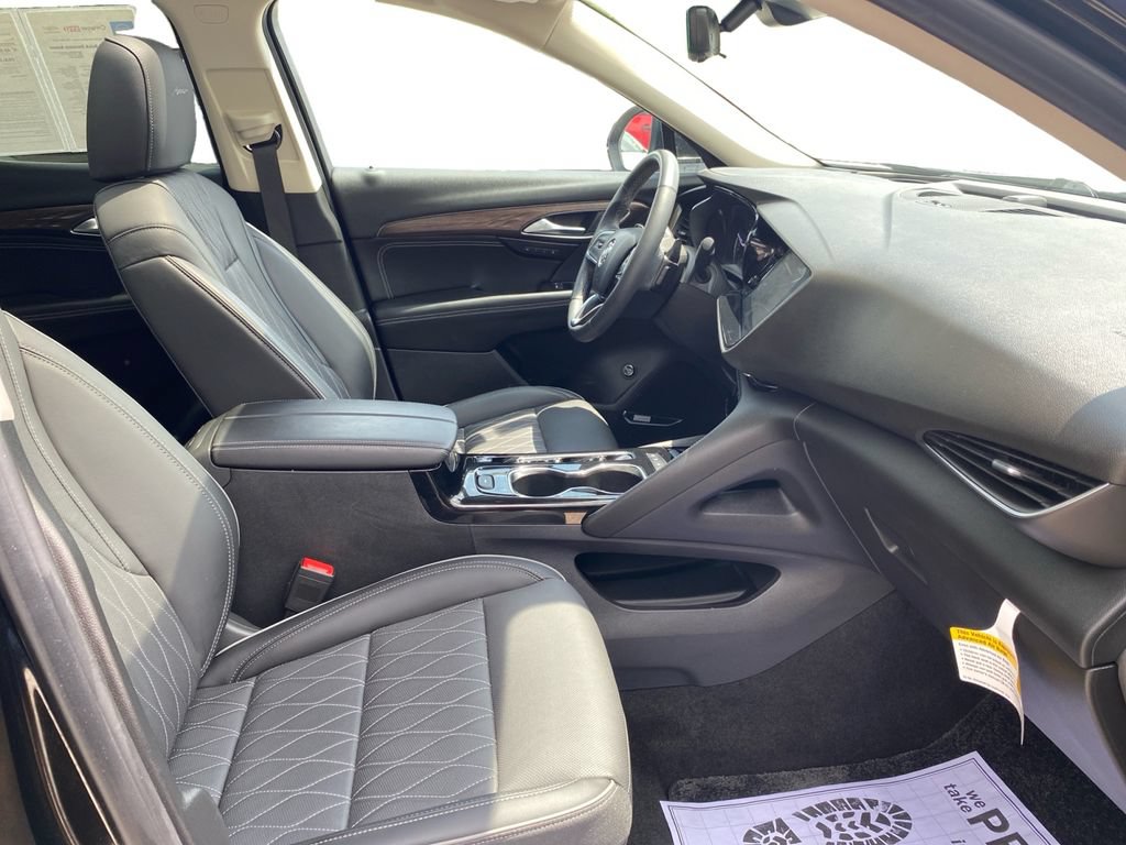 Used 2023 Buick Envision Avenir AWD/4WD image 11