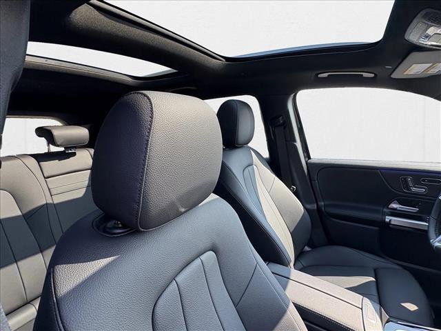 New 2026 Mercedes-Benz GLB 250 image 23