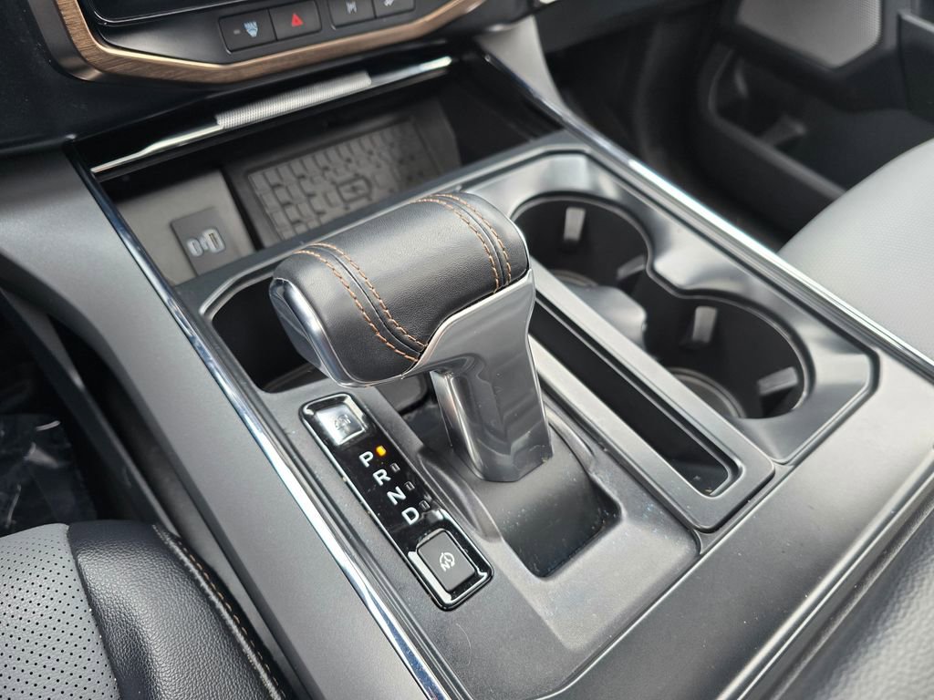 Used 2023 Ford F150 Lightning Lariat w/ Equipment Group 511A High image 24