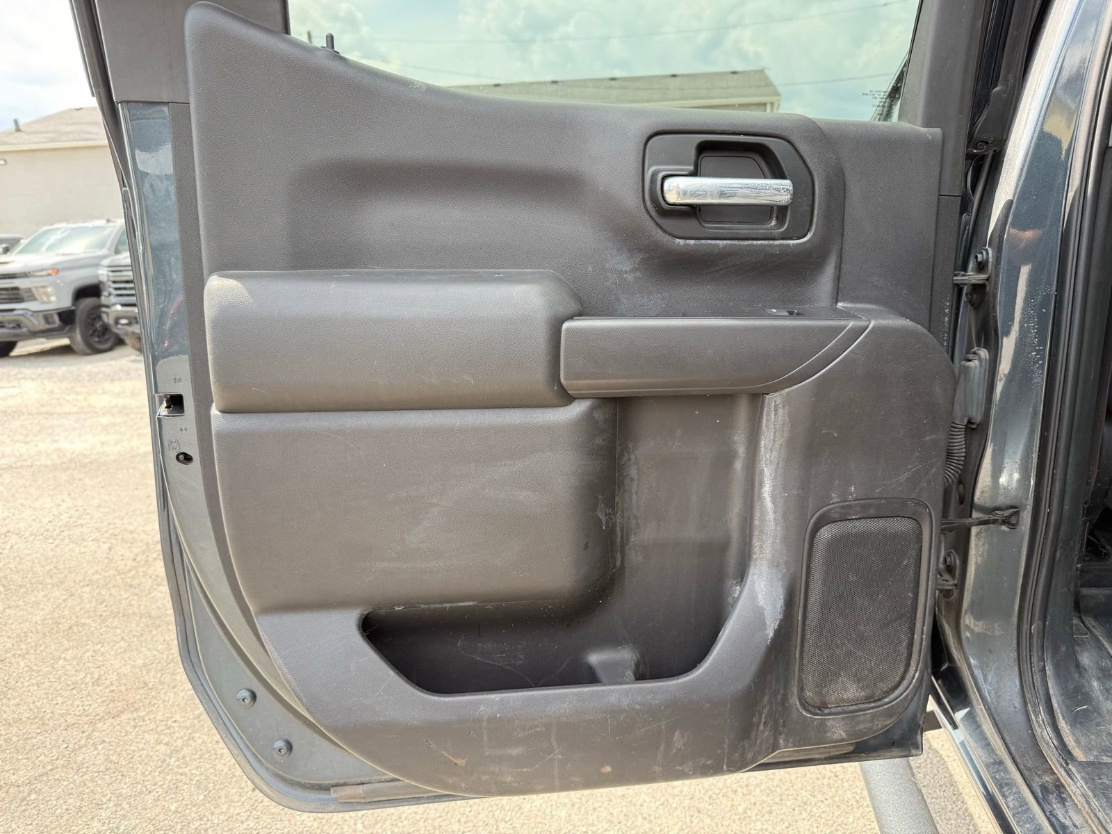 Used 2019 Chevrolet Silverado 1500 Custom Trail Boss w/ Custom Convenience Package image 19